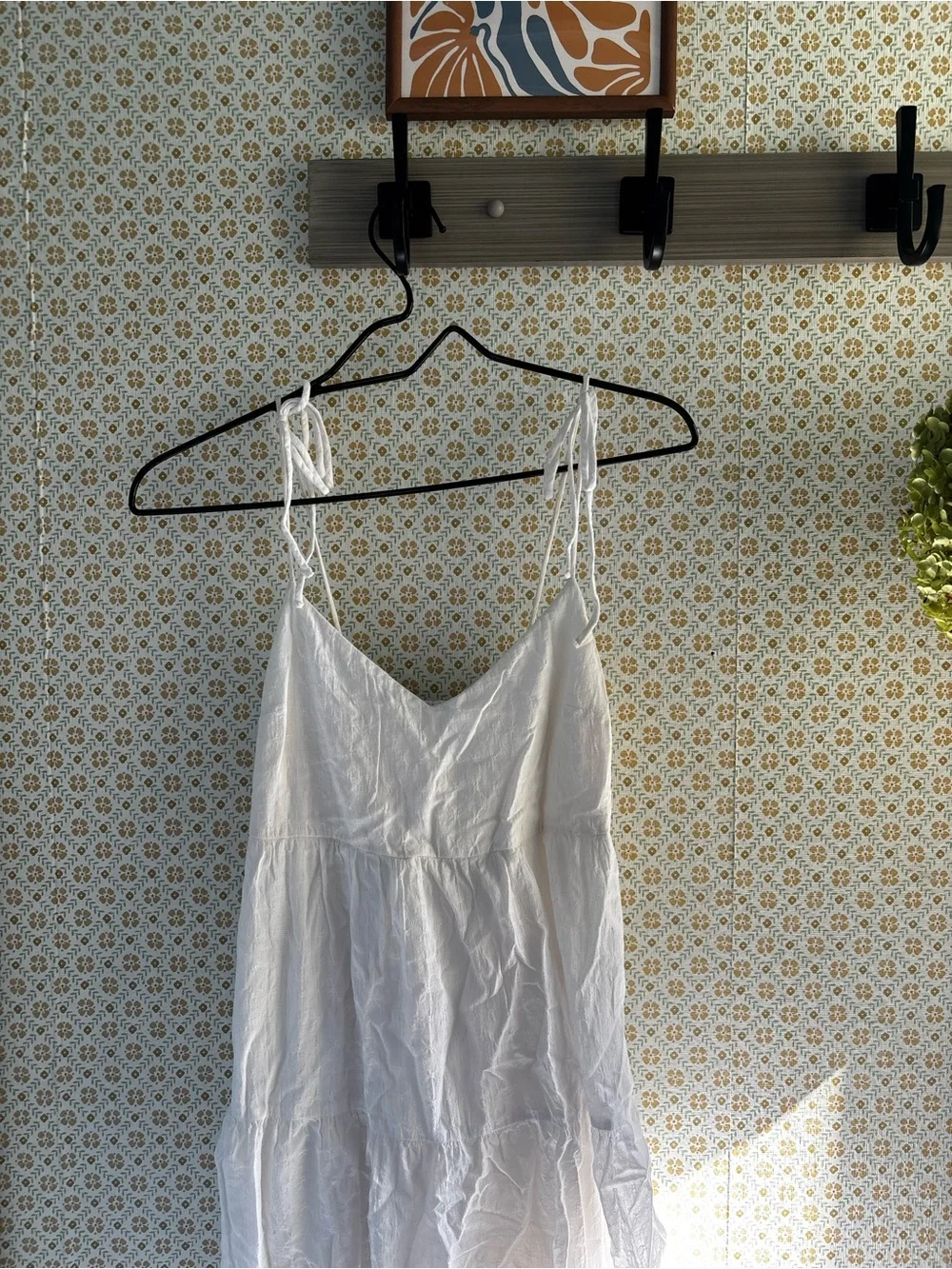 Abercrombie & Fitch breezy white